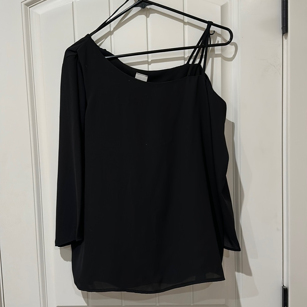 Unique black date night top